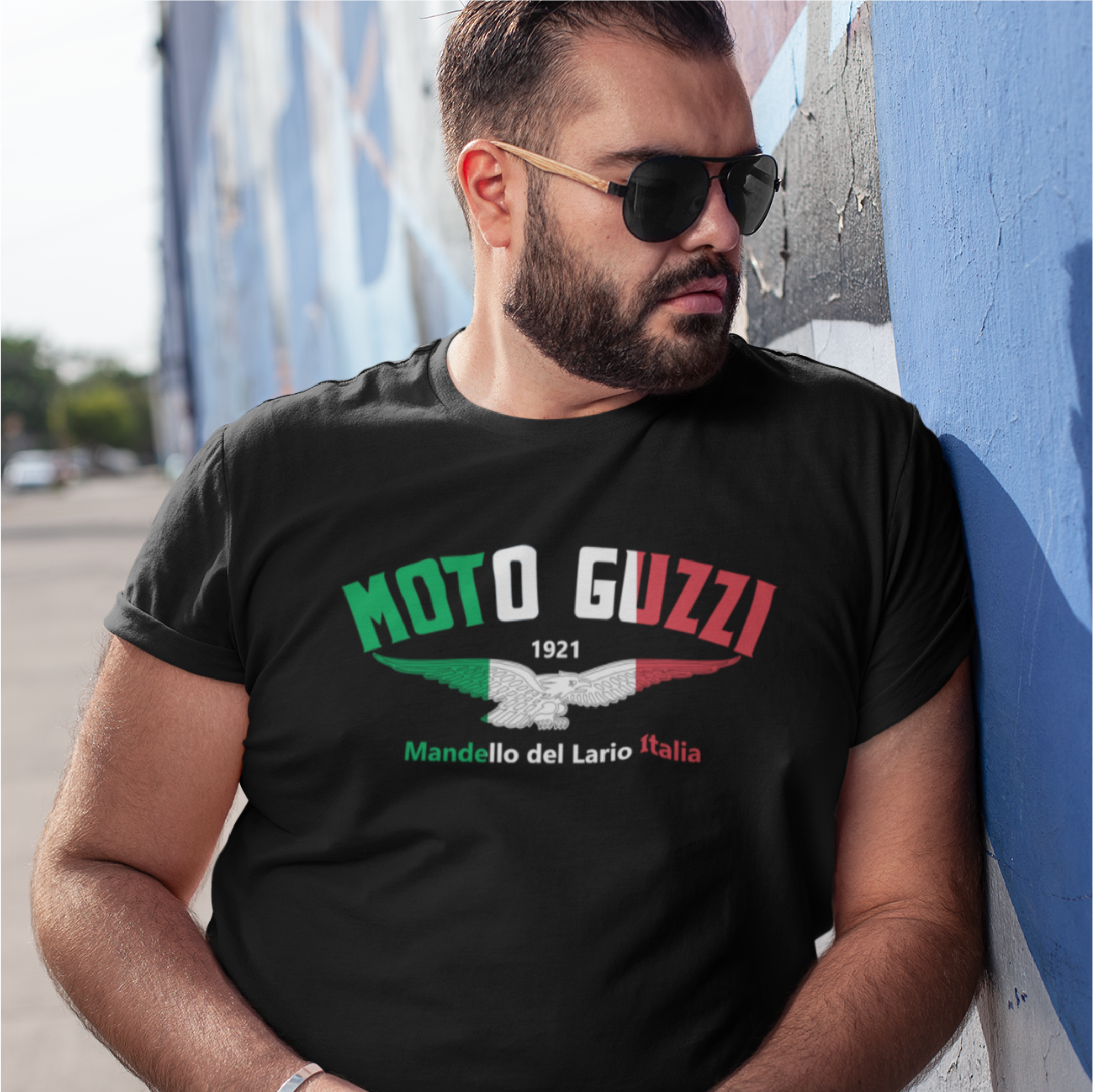 T-shirt with the Moto Guzzi Flying eagle logo in the Italian Flag colours.
